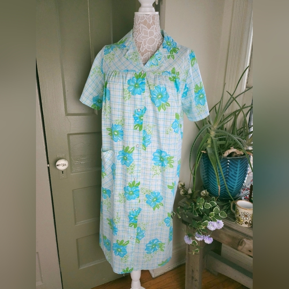 Smart Time Vintage Pearl Snap Front House Dress Smock Blue Floral Women's Medium